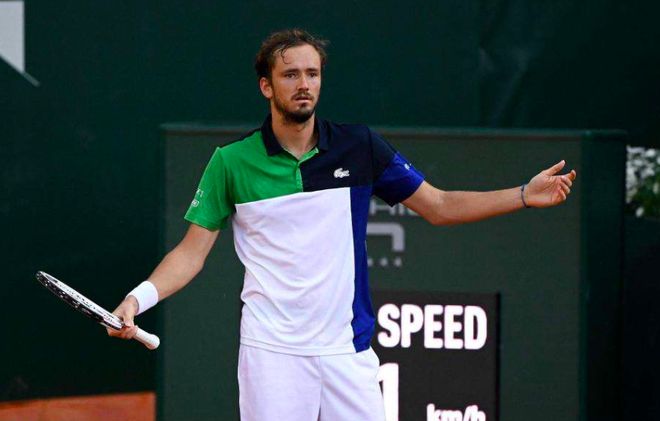 表现出众 表现出众