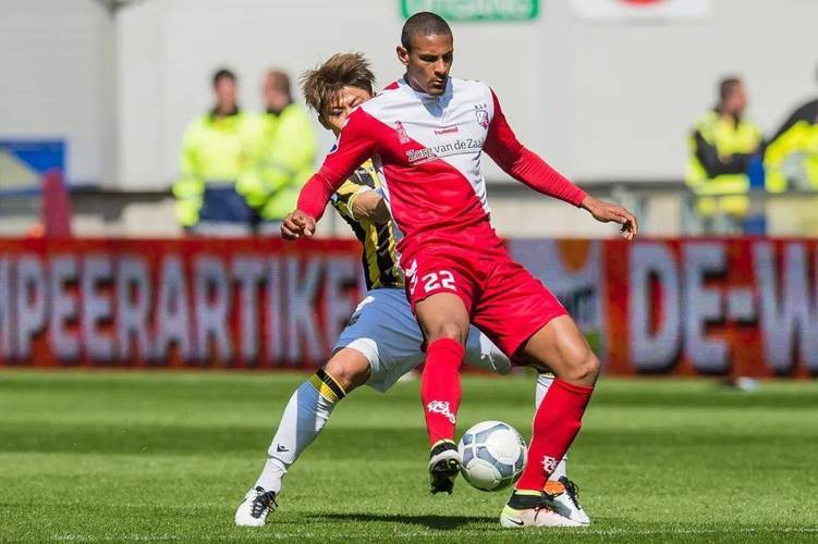 更是无数球 更是无数球